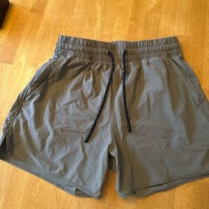 Abercrombie & Fitch Men's Athletic Shorts in Brown/Gray